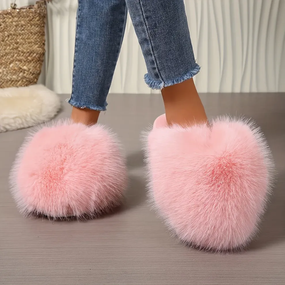 Vesari™ Fluffy Plush Slippers