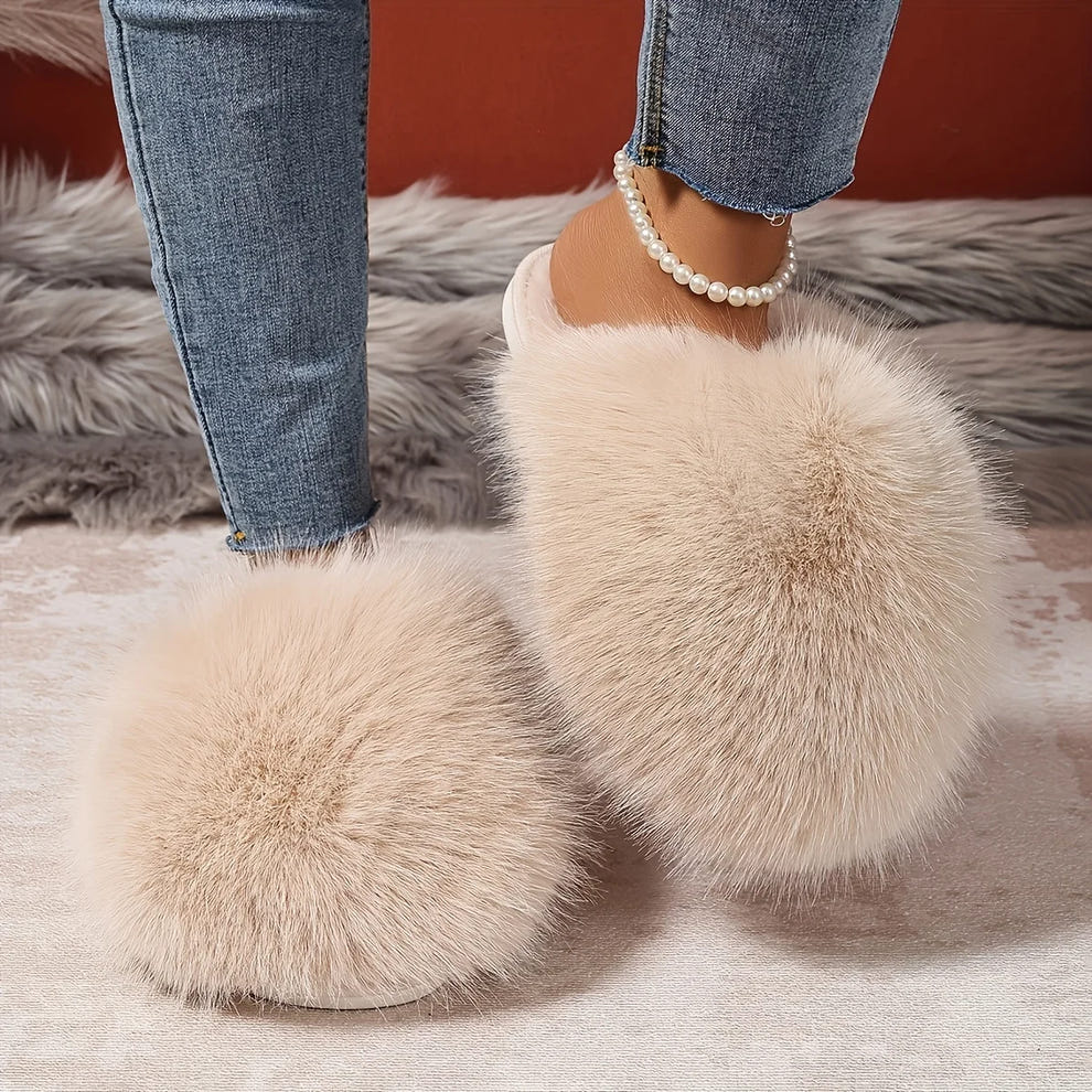 Vesari™ Fluffy Plush Slippers